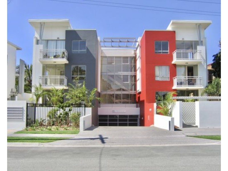 Unit 40 13 Bright Avenue, Labrador QLD 4215