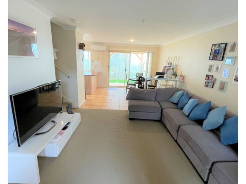 62 COORA ST, Wishart QLD 4122