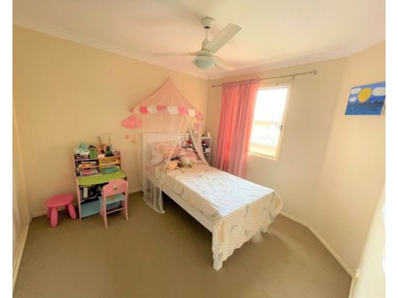 62 COORA ST, Wishart QLD 4122