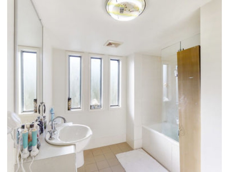 2104/111 Lindfield road, Helensvale QLD 4212