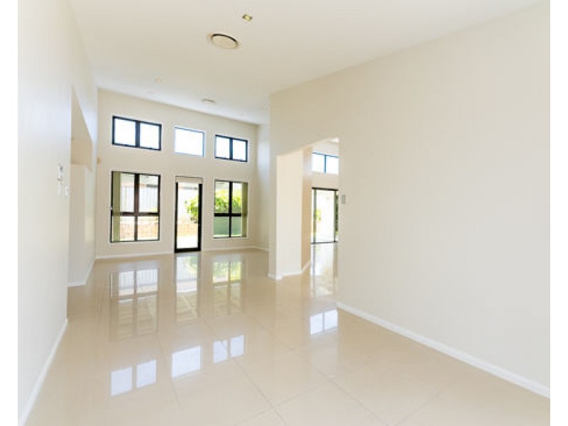 24 McRae Circuit, Pacific Pines QLD 4211