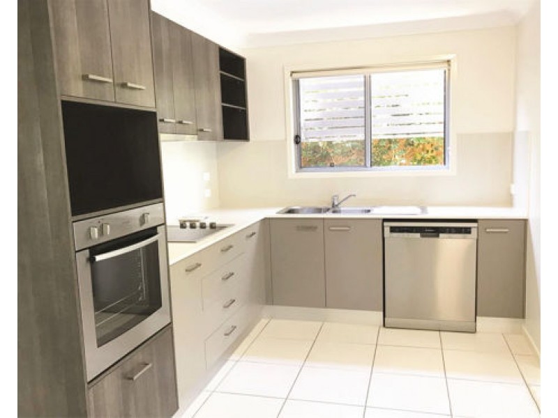 8/31 St Anthony Dr, Alexandra Hills QLD 4161