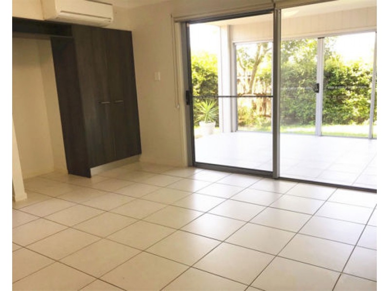 8/31 St Anthony Dr, Alexandra Hills QLD 4161