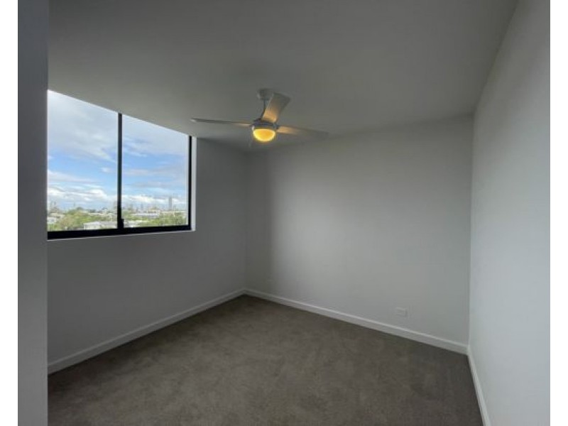 504/135 Eugaree Street, Southport QLD 4215
