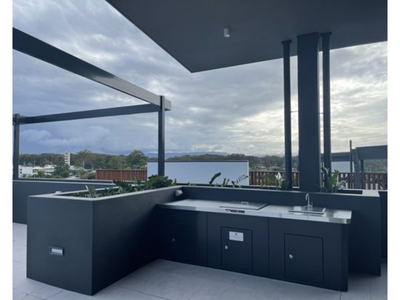 504/135 Eugaree Street, Southport QLD 4215