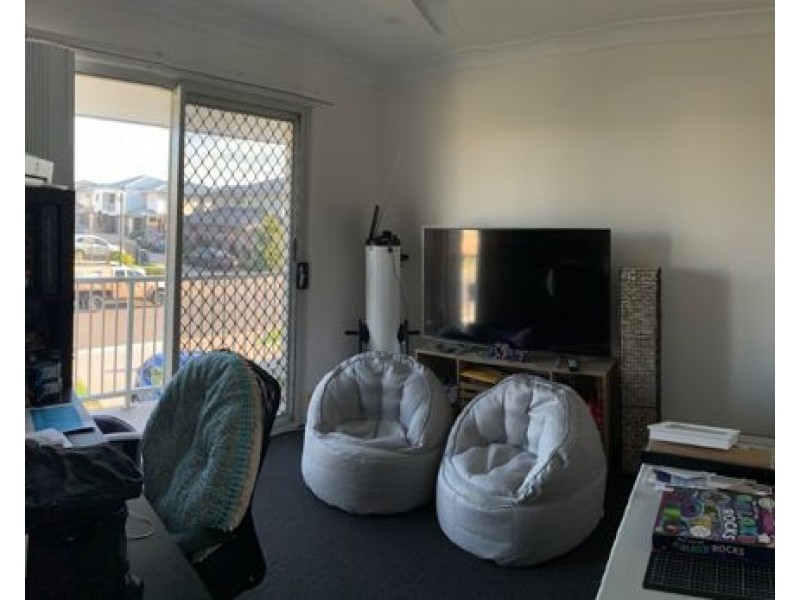 10 43 Brentford Road ( 41 James Edward street), Richlands QLD 4077