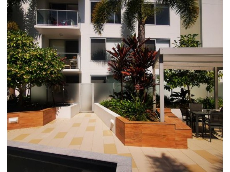 1106 6-8 WATERFORD COURT, Bundall QLD 4217