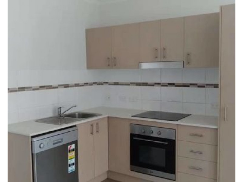 2/1 Koona Place, Hillcrest QLD 4118