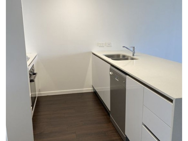 T3U1/42 Laver Drive, Robina QLD 4226