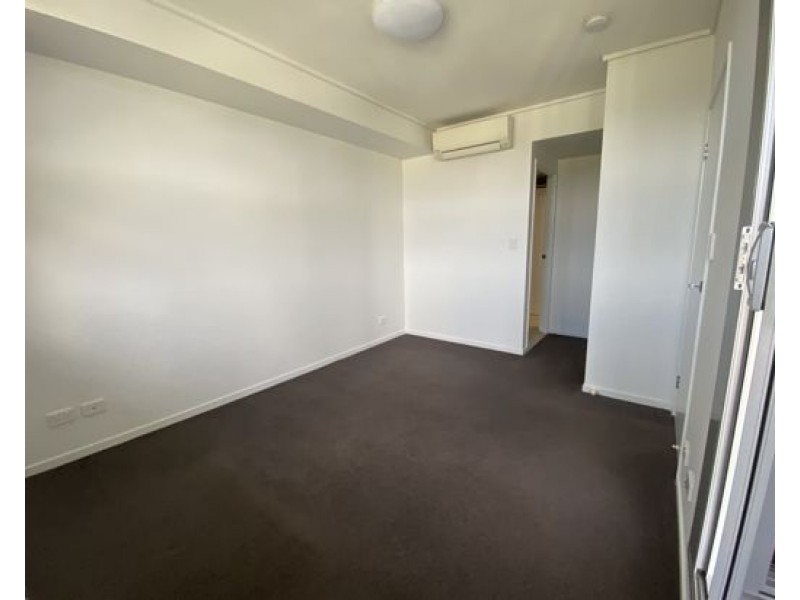 T3U1/42 Laver Drive, Robina QLD 4226