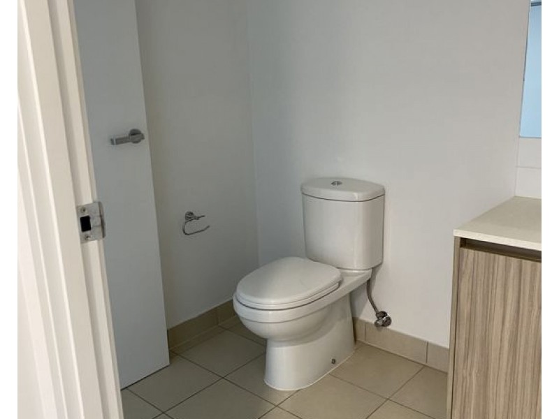 T3U1/42 Laver Drive, Robina QLD 4226