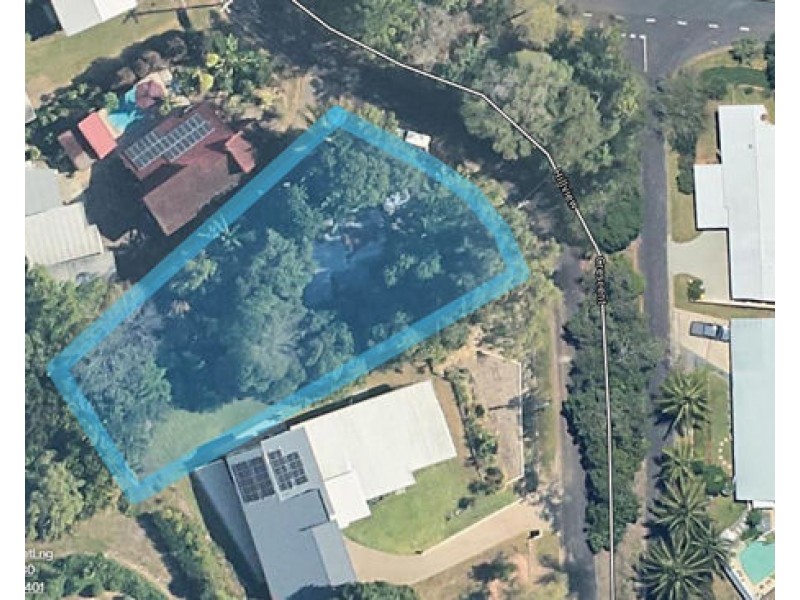 174 Hillview Crescent, Whitfield QLD 4870