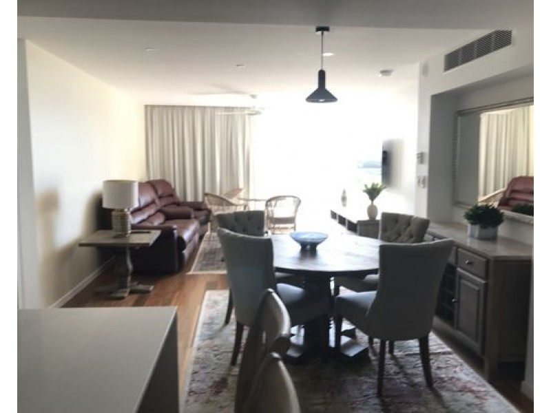 U3F/42 Laver Drive, Robina QLD 4226