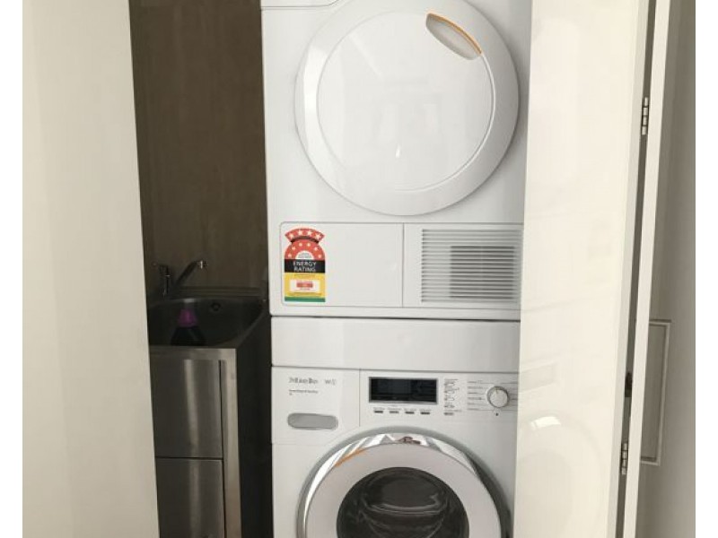 U3F/42 Laver Drive, Robina QLD 4226