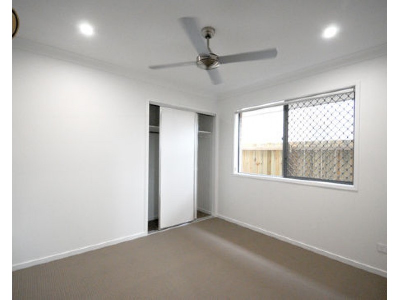 24 Avington St, Doolandella QLD 4077