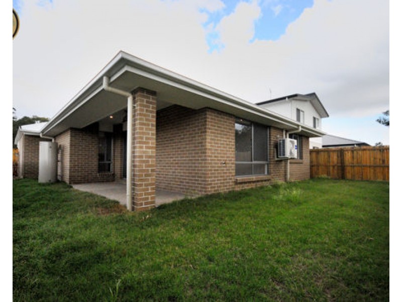 24 Avington St, Doolandella QLD 4077