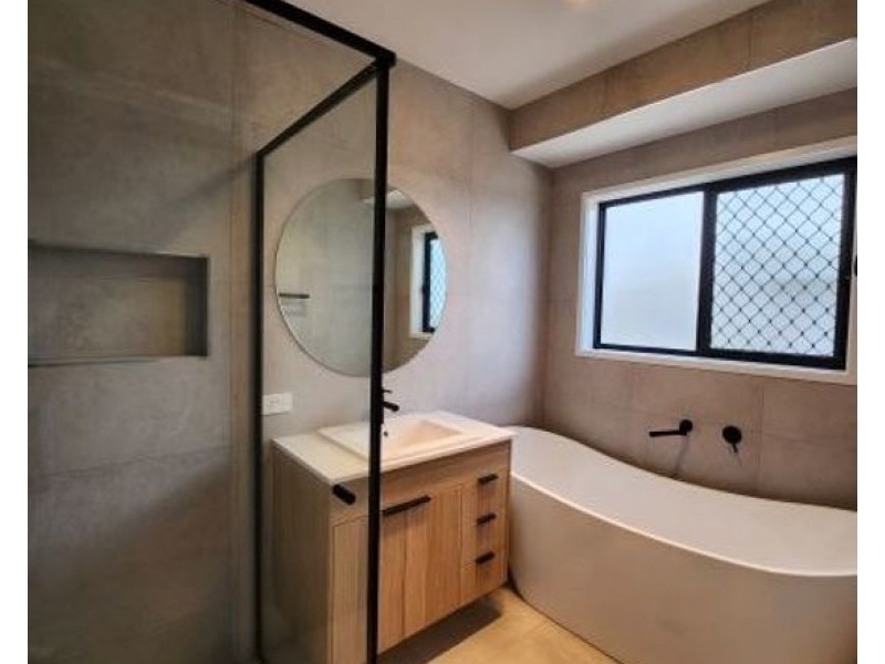 13 WHITEHAVEN ROAD, NEWPORT, QLD 4020, Newport QLD 4020