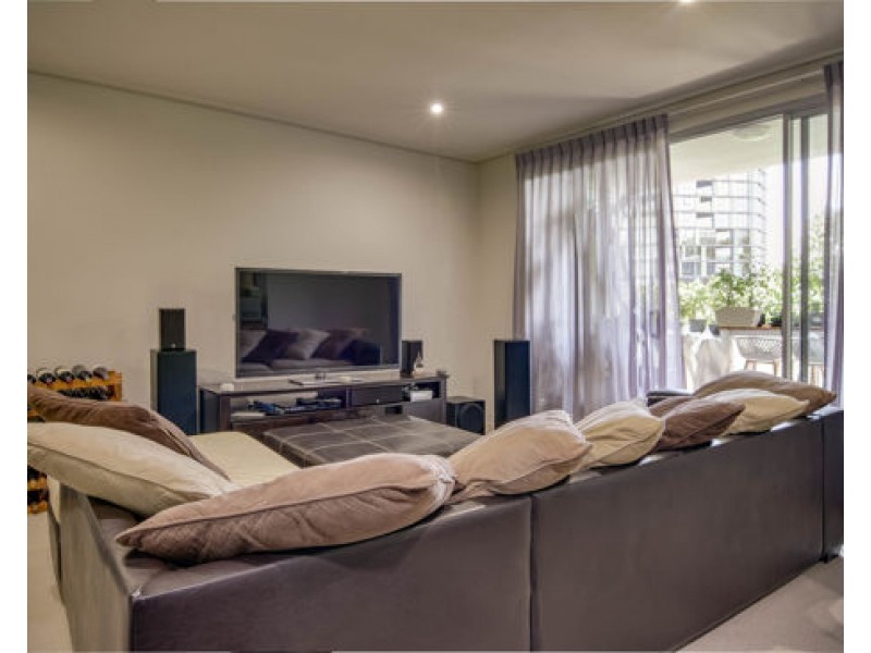 303/85 O’Connell Street, Kangaroo Point QLD 4169