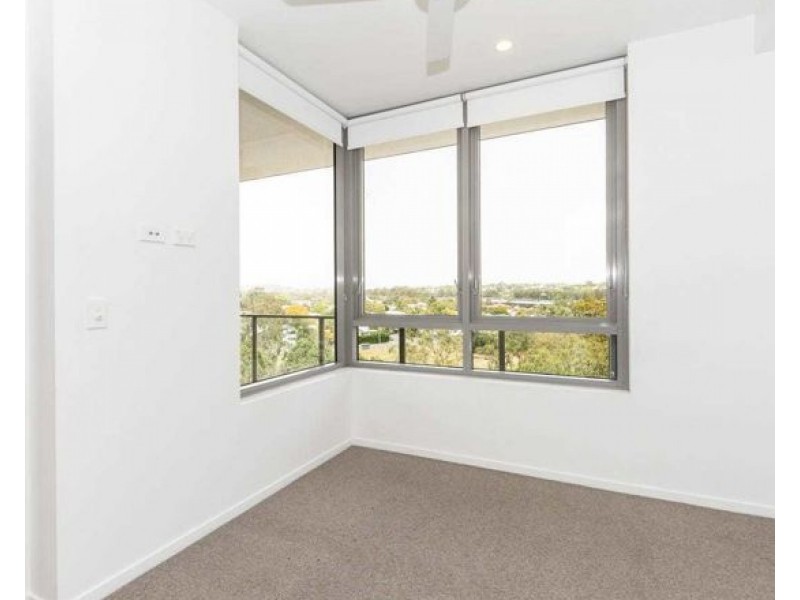 501/48 Lincoln Street, Greenslopes QLD 4120
