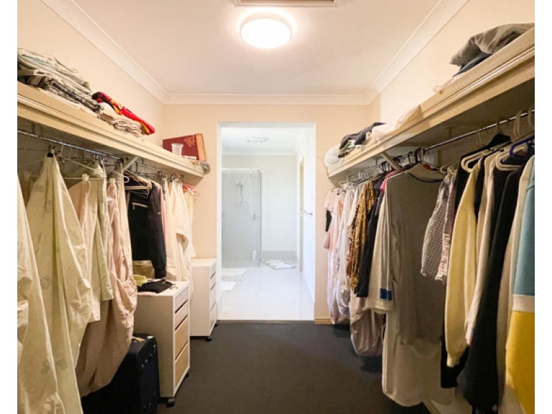 22 SEVERN STREET, Coomera QLD 4209