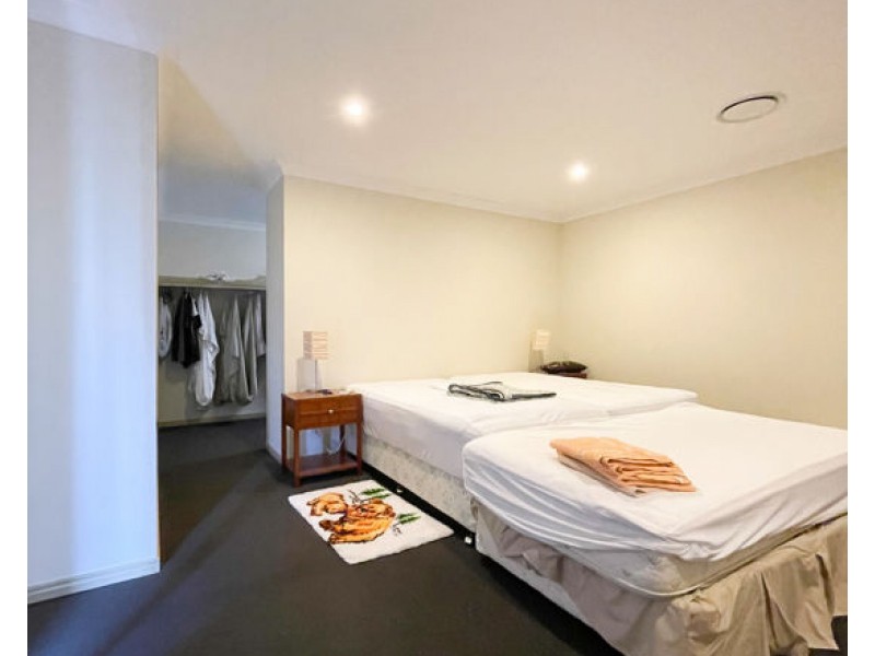 22 SEVERN STREET, Coomera QLD 4209