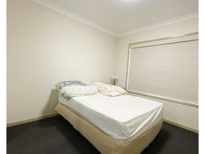 22 SEVERN STREET, Coomera QLD 4209