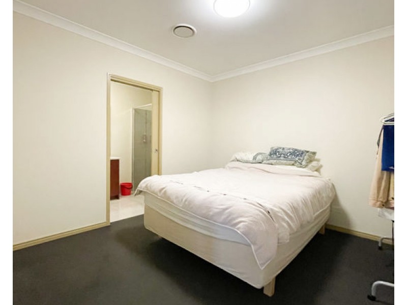 22 SEVERN STREET, Coomera QLD 4209