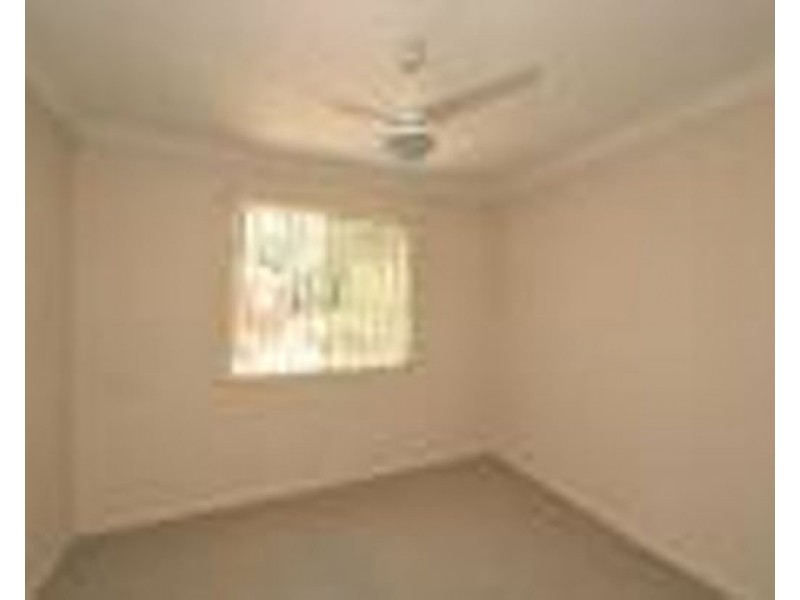 62 COORA ST, Wishart QLD 4122