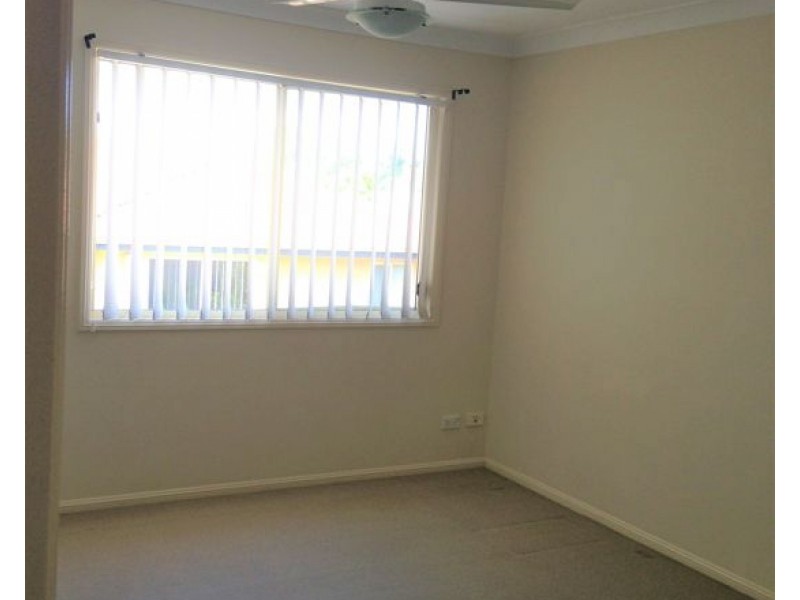 62 COORA ST, Wishart QLD 4122