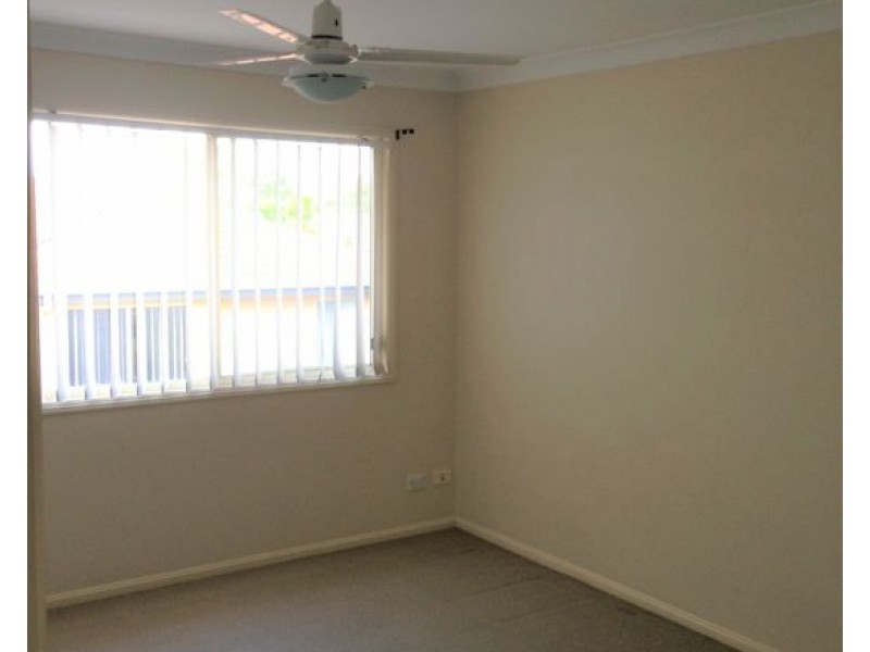 62 COORA ST, Wishart QLD 4122