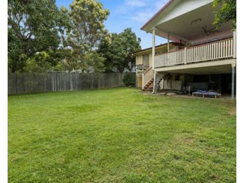 30 Kogarah ST, Tarragindi QLD 4121