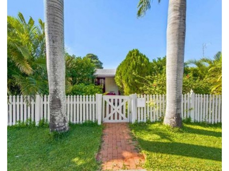 60 Ward Street, Southport QLD 4215