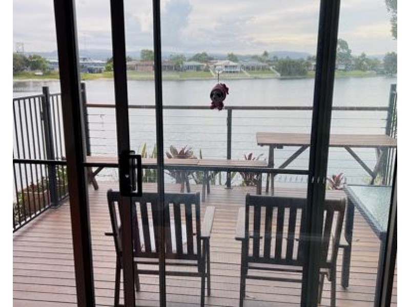 13 22 Barbet PL, Burleigh Waters QLD 4220