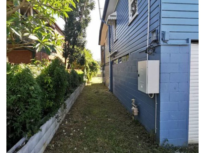 72 Jellicoe Street, Coorparoo QLD 4151