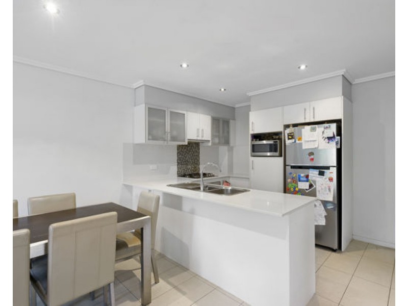 2/27 School Street, Kelvin Grove QLD 4059