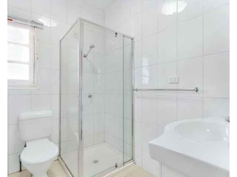 7 EQUINOX SREET, Taringa QLD 4068
