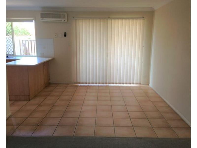 62 COORA ST, Wishart QLD 4122