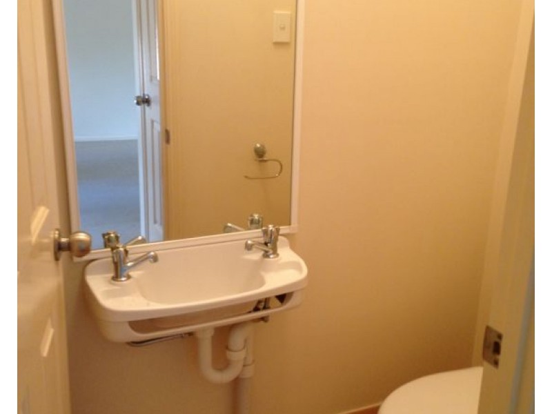 62 COORA ST, Wishart QLD 4122