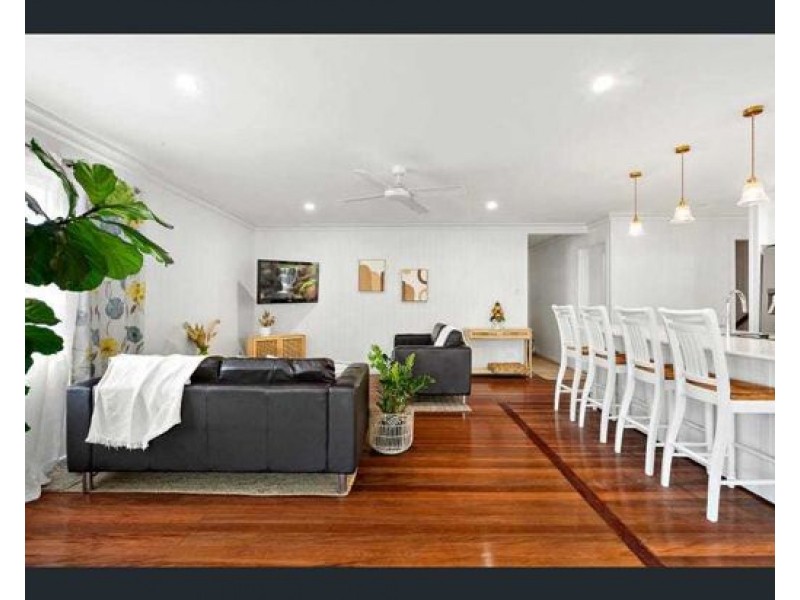 180 Dawson Road, Upper Mount Gravatt QLD 4122