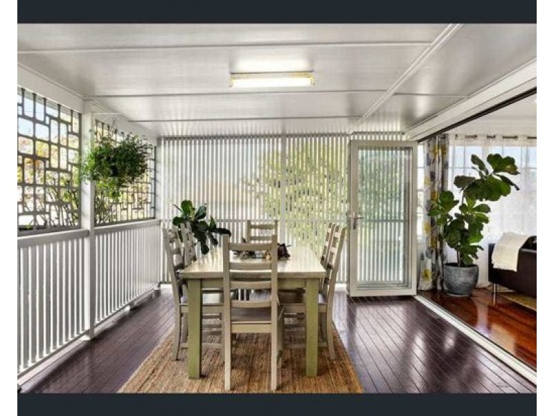 180 Dawson Road, Upper Mount Gravatt QLD 4122