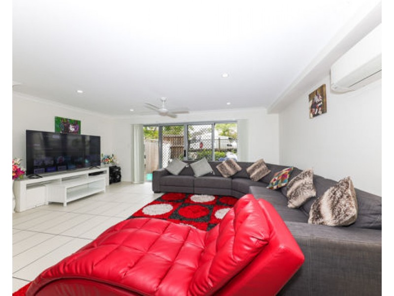 34 32 Warrill Street Redbank Plains, Redbank Plains QLD 4301