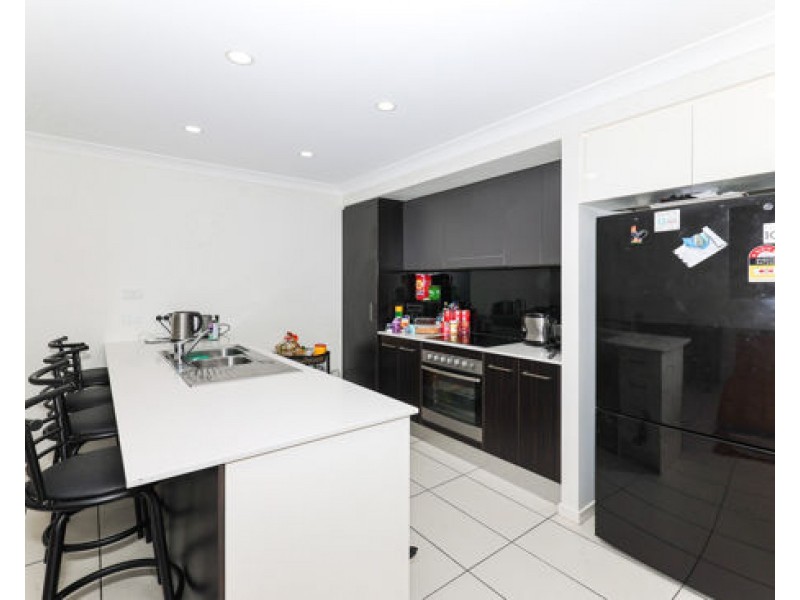 34 32 Warrill Street Redbank Plains, Redbank Plains QLD 4301