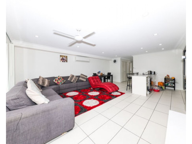 34 32 Warrill Street Redbank Plains, Redbank Plains QLD 4301