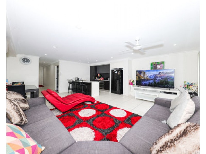 34 32 Warrill Street Redbank Plains, Redbank Plains QLD 4301