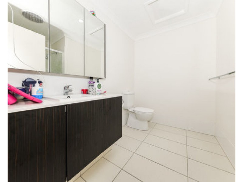 34 32 Warrill Street Redbank Plains, Redbank Plains QLD 4301
