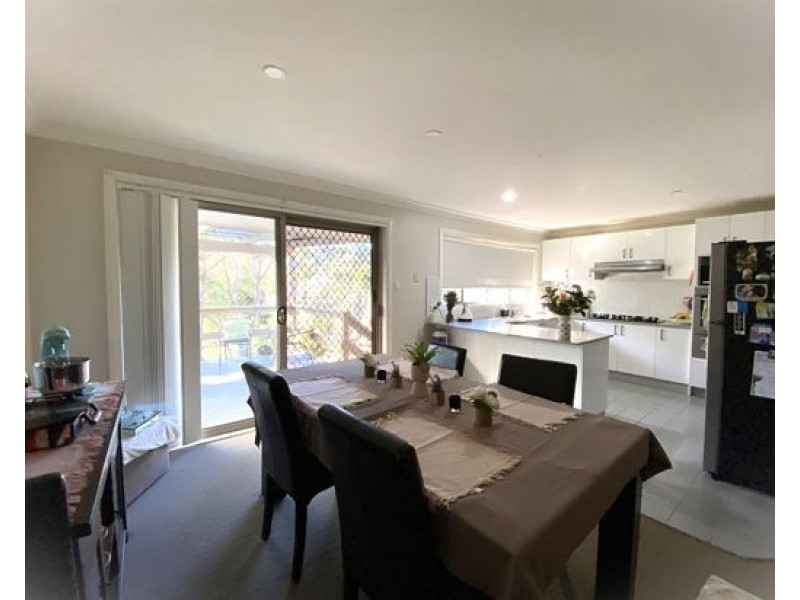190 Ridgecrop Drive, Castle Hill NSW 2154