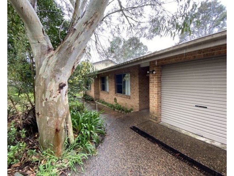 190 Ridgecrop Drive, Castle Hill NSW 2154