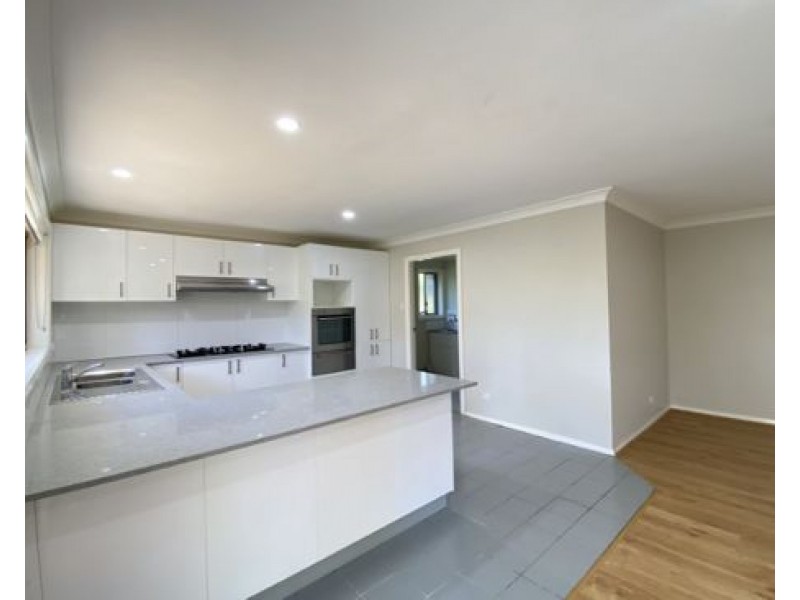 190 Ridgecrop Drive, Castle Hill NSW 2154