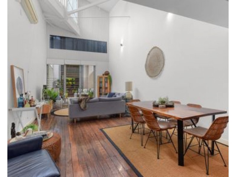 320/50 Macquarie Street, Teneriffe QLD 4005