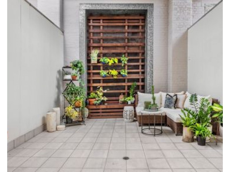 320/50 Macquarie Street, Teneriffe QLD 4005